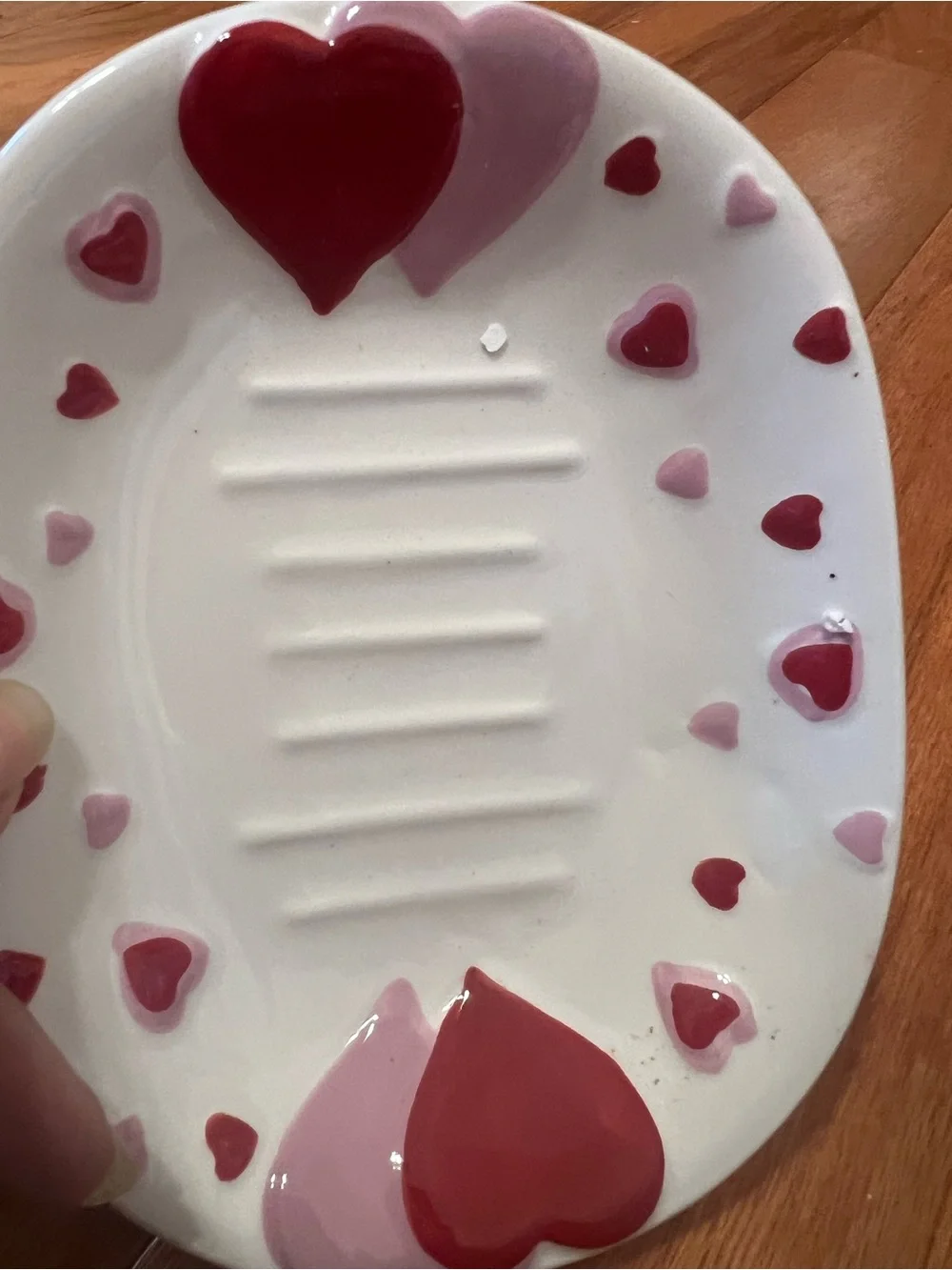 Avon glossy ceramic
